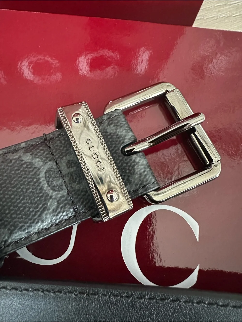 Gucci Men's Black/Gray Monogram Leather Belt with Silver Buckle 90cm